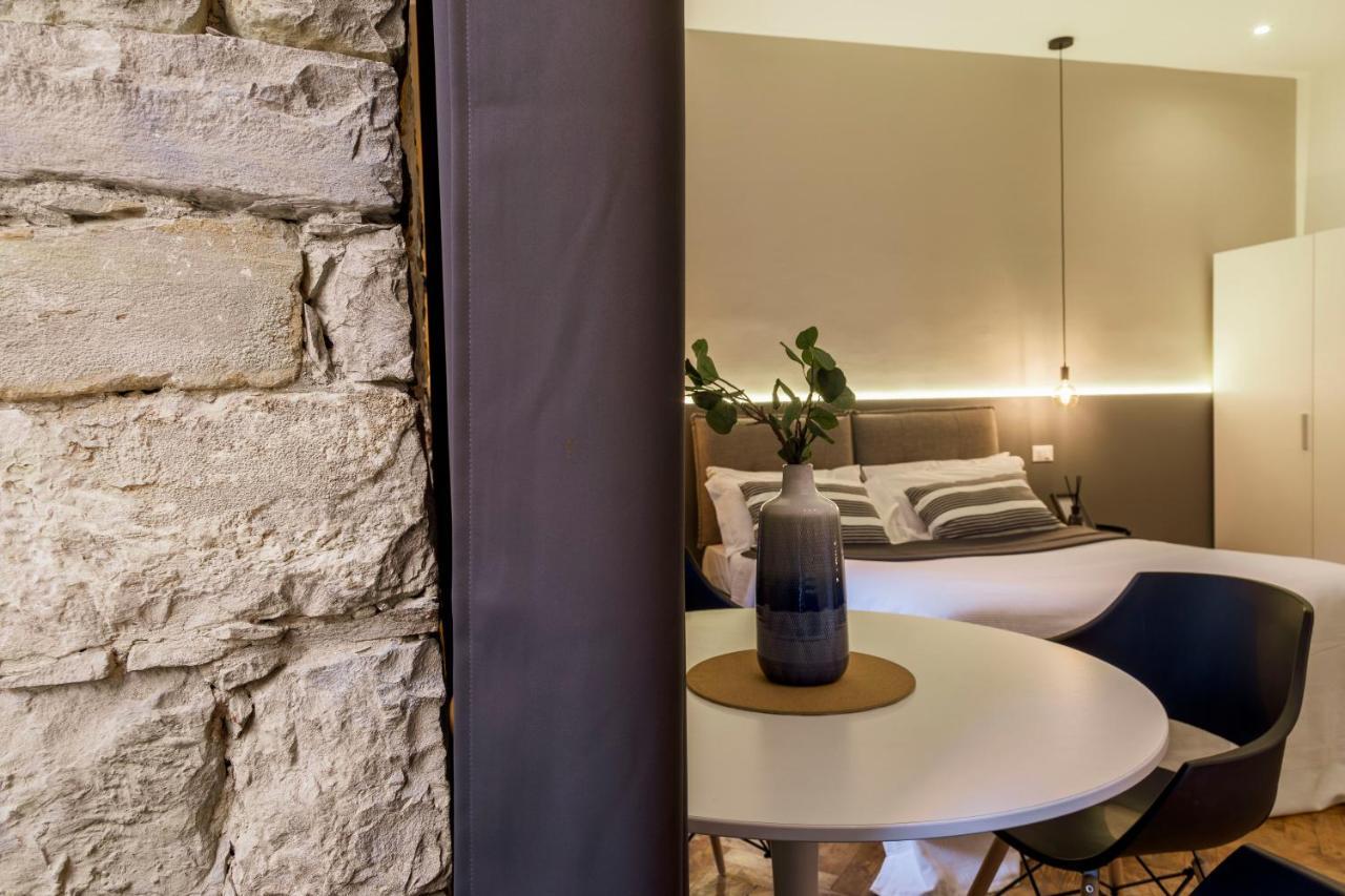 Romantic Studio In The Heart Of Трієст Екстер'єр фото